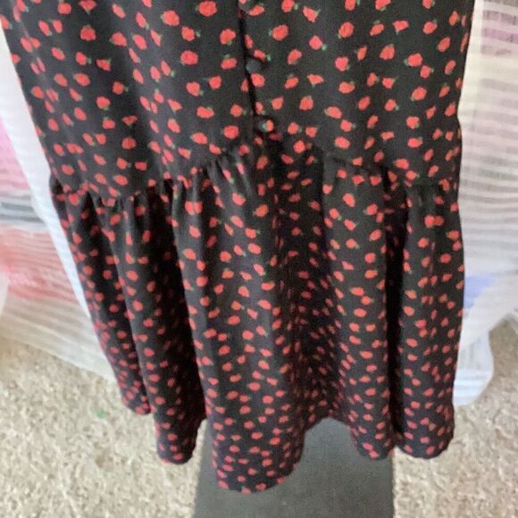 NWT TOPSHOP Ditzy Rose Button Front Midi Prairie Dress Women’s 8 Black Red - Picture 8 of 13